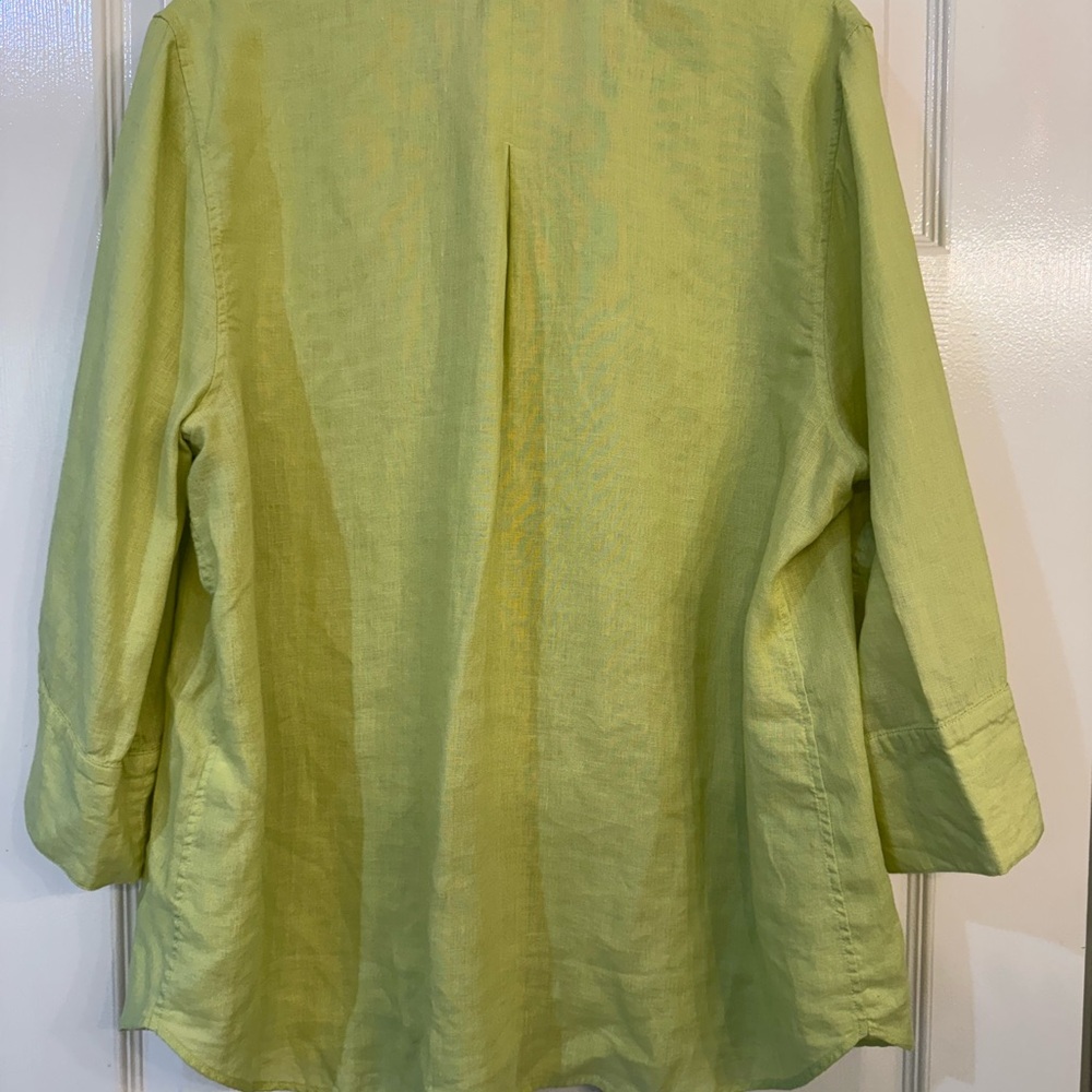 Chico’s No Iron 100% Linen Lime Green Button-Up Shirt - Picture 2 of 7